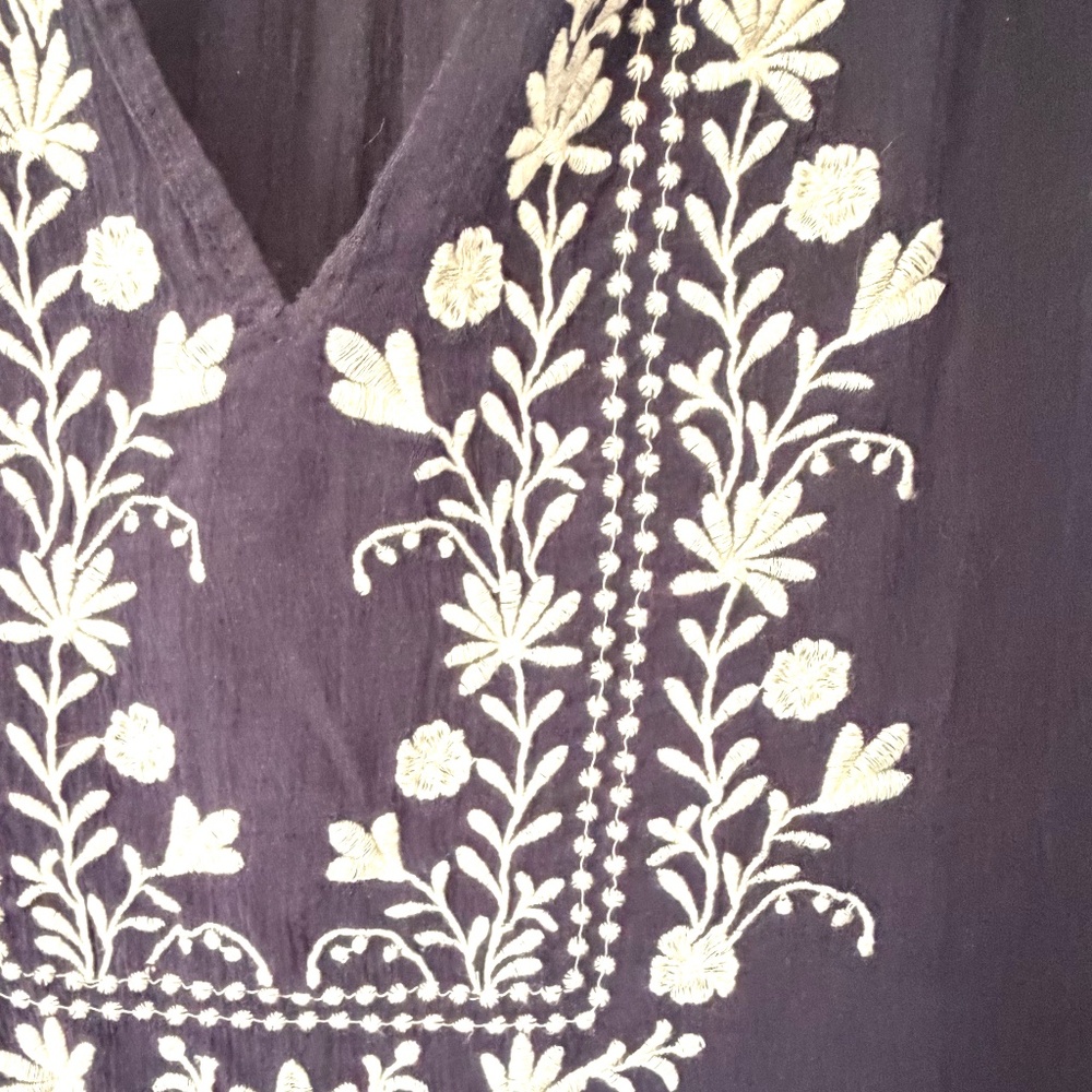 Talbots Navy Embroidered Tunic - Picture 3 of 5